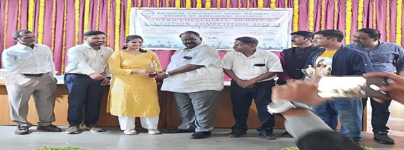 Second year student Vaishnavi Yewale got second prize in intercollegiate debate and elocution competition 2022-2023 organized by RCSM college kolhapur in English debating group.