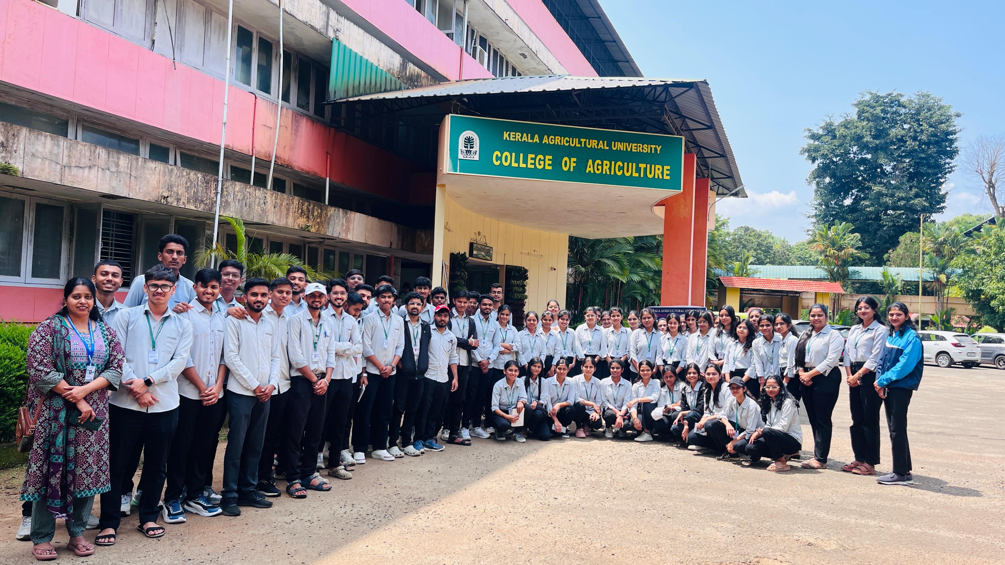 K.K. Wagh College of Agril. Biotrech College Nashik arranged V Sem. Educational Tour at Keral 9 Oct 25 @Kerala Agri. University